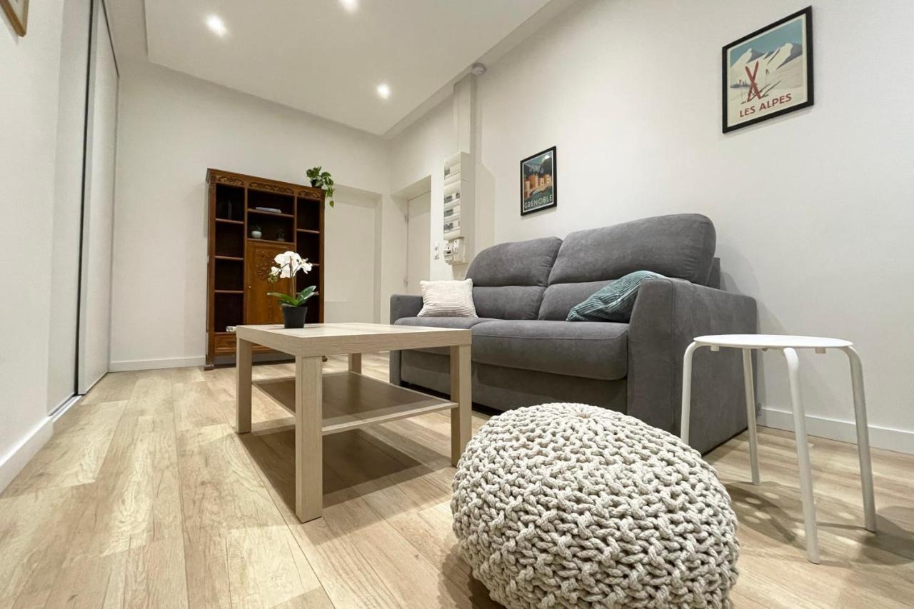 #Cf In White&Gray Center Appartement Grenoble Buitenkant foto