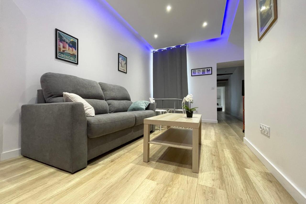 #Cf In White&Gray Center Appartement Grenoble Buitenkant foto